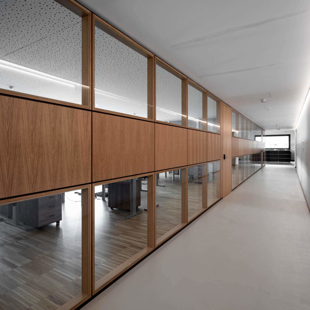 ELRA Zentrale Jois Halbritter und Hillerbrand, Wien/Neusiedl am See TS2Flr Alois Scheicher GmbH (Scheicher.Wand)