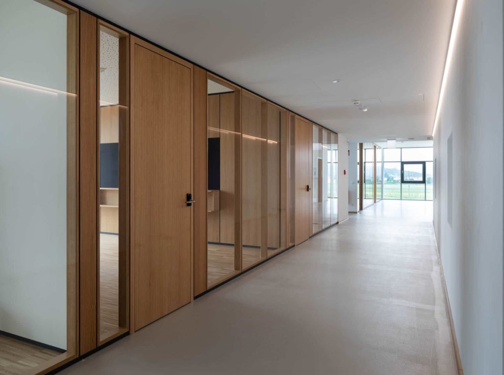 ELRA Zentrale Jois Halbritter und Hillerbrand, Wien/Neusiedl am See TS2Flr Alois Scheicher GmbH (Scheicher.Wand)