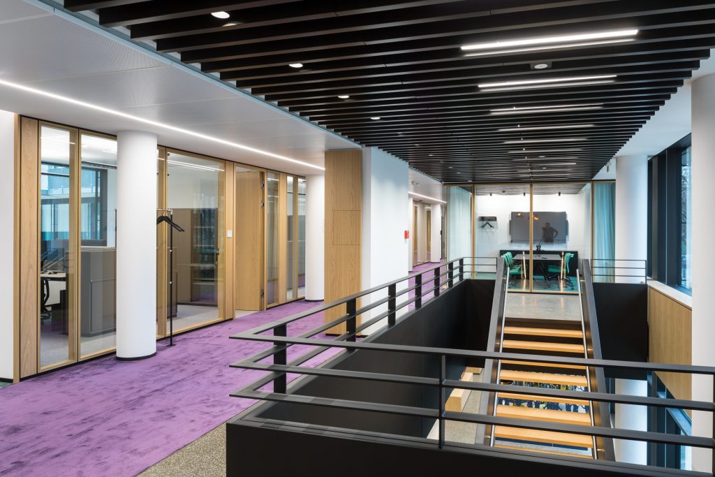 HEIMBAU Eisenhof königlarch architekten TS2Flr TS2Flr Eiche Flush Türbändern, Sonderausführung Schattenfugen Alois Scheicher GmbH (Scheicher.Wand)