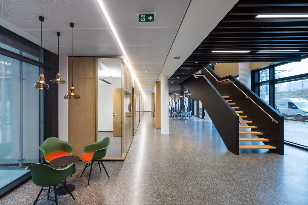 HEIMBAU Eisenhof königlarch architekten TS2Flr TS2Flr Eiche Flush Türbändern, Sonderausführung Schattenfugen Alois Scheicher GmbH (Scheicher.Wand)