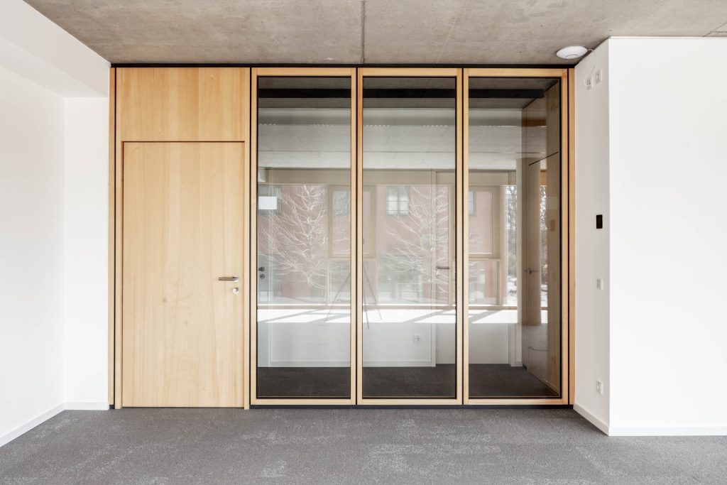 Techdivision im Spinnereihof Kolbermoor Werndl & Partner GmbH TS1 Tanne Natur Alois Scheicher GmbH (Scheicher.Wand)