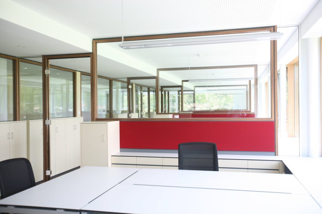 Klausner St. Johann in Tirol Spitzner Architekt TS1 gebogen Alois Scheicher GmbH (Scheicher.Wand)