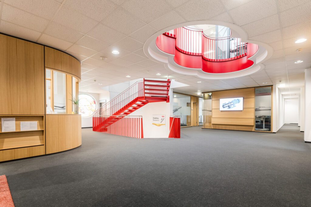 Adaptierung bestehender Büroflächen, Medientechnik TS5 sowie TS4  Eiche Alois Scheicher GmbH (Scheicher.Wand)