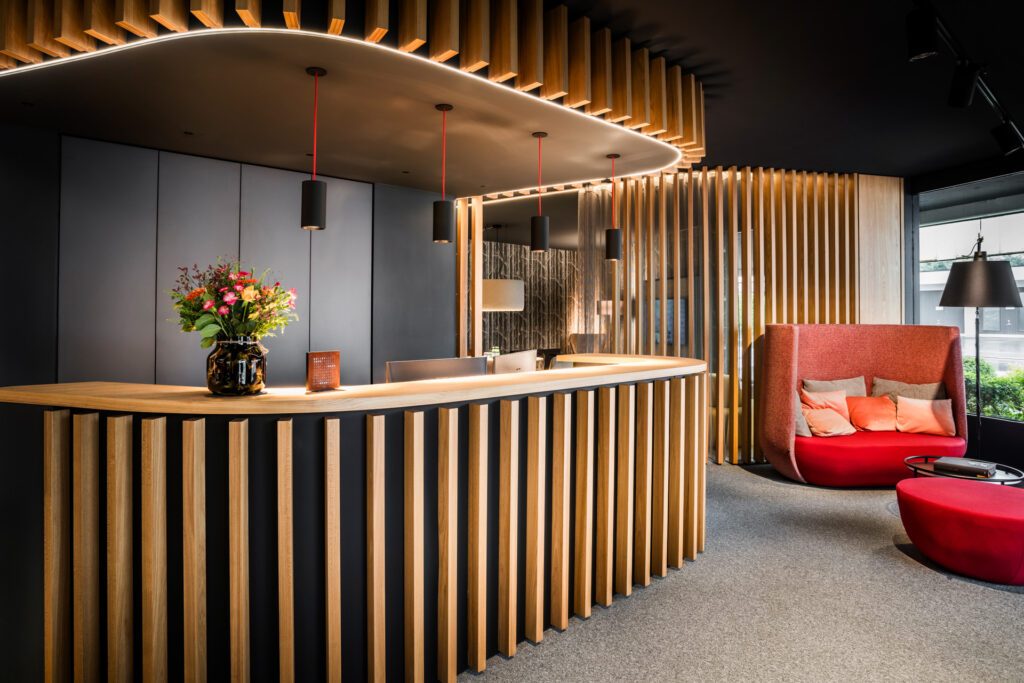 MICHAELKREYER_2405_JenniBuerogestaltung_Showroom_001