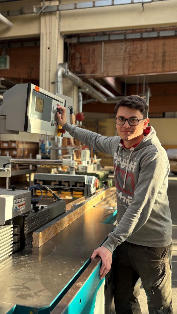 Mitarbeiterfoto Roman-min